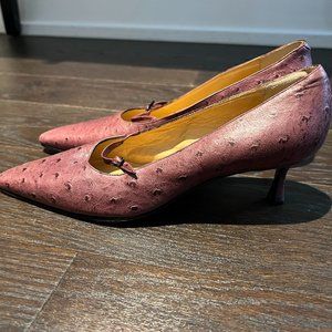 Ombeline Paris Ostrich leather shoes with kitten heel in size 35.5